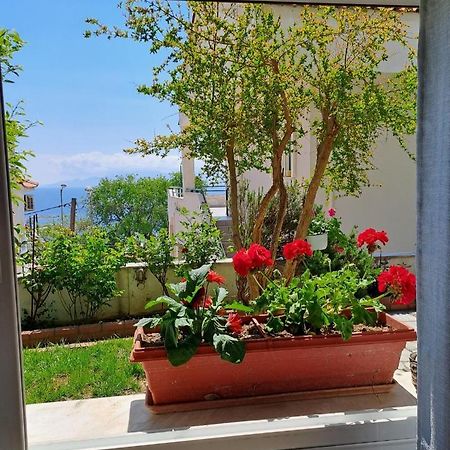 Apartamento Secret Garden Kavala Exterior foto