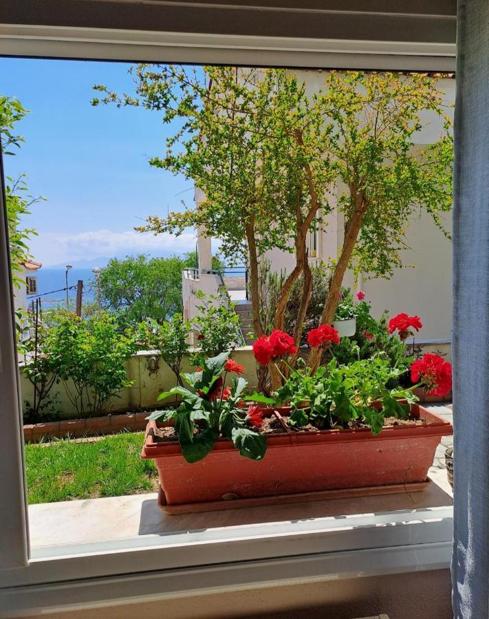 Apartamento Secret Garden Kavala Exterior foto